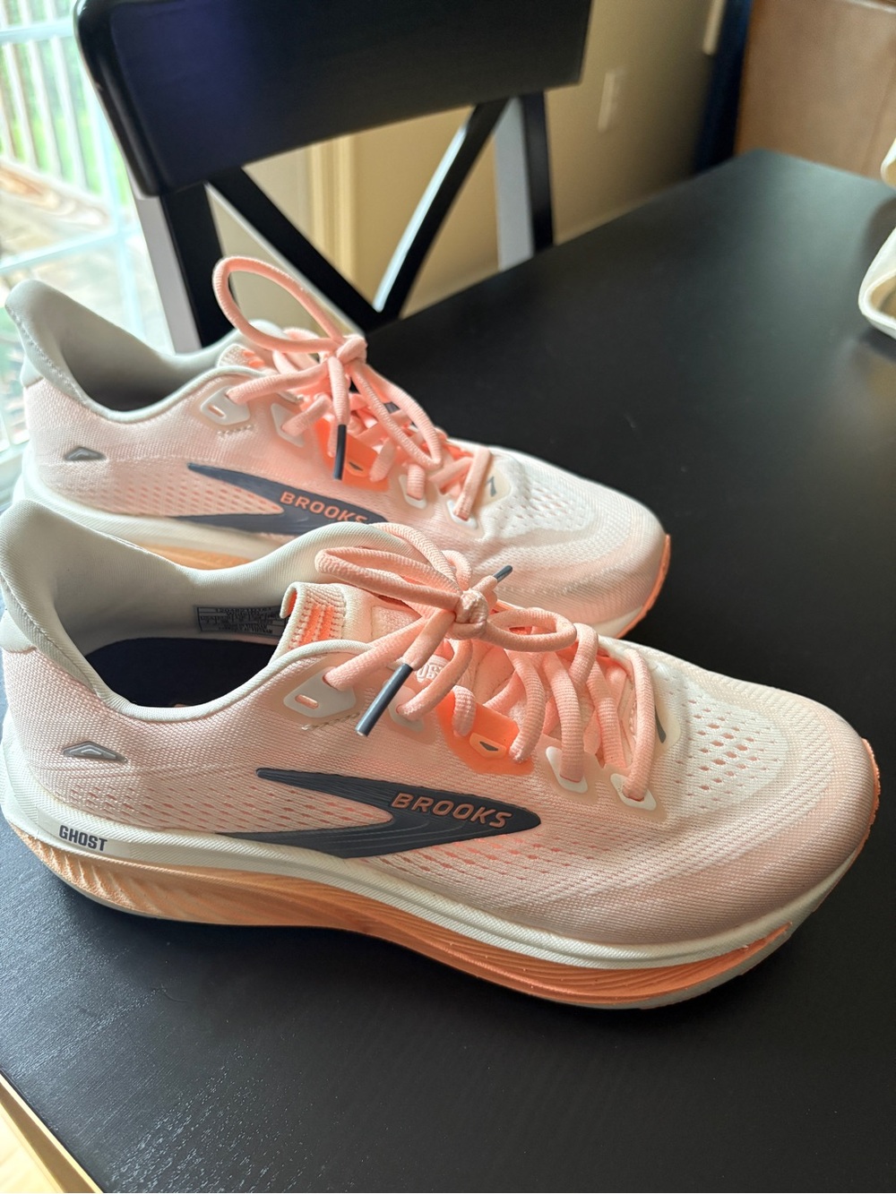 Brooks Women's Ghost 18 Running Shoes - Peach and Gray size 7 wide